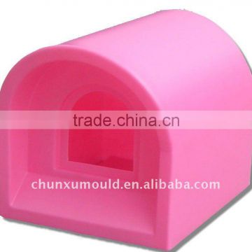 Rotational molded polyethylene plastic outdoor house for animal