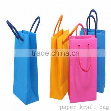 Custom printed moisture proof fashion design carrier carry kraft shopping paper bag