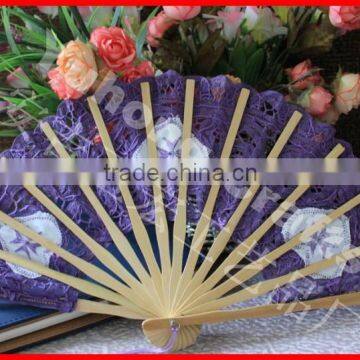 Purple Embroidery Lace Bamboo Wedding Fan photo-4