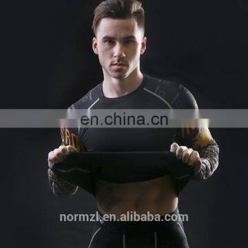 Black tightly compression sports wear fitness for men