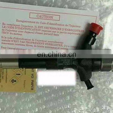 Common Rail Fuel Injector For Hiace Hilux 2KD-FTV 23670-30050 095000-5881