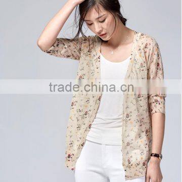 Woman sweater printed cardigan