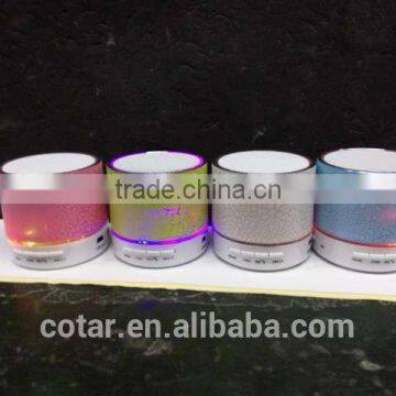 Factory Sale 2015 New Design Portable Mini Bluetooth Speaker With Flash Light photo-6