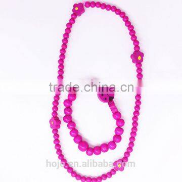 Latest Design DIY Wooden Beads Set Ladybird Theme for Girls to Bracelet and Necklace photo-2