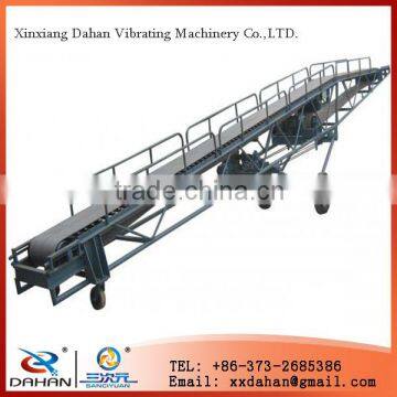 China Mobile Inclined Industrial Powered Belt Conveyor Equipment