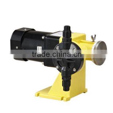 Manual low pressure electric diaphragm pump