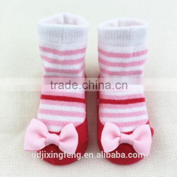 Customized fashion good quality nice shoe baby socks with bowknot decorations made of cotton