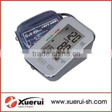 Arm-type fully automatic blood pressure monitor