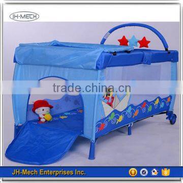 European Standard Foldable Baby Playard with Zip-closed Door