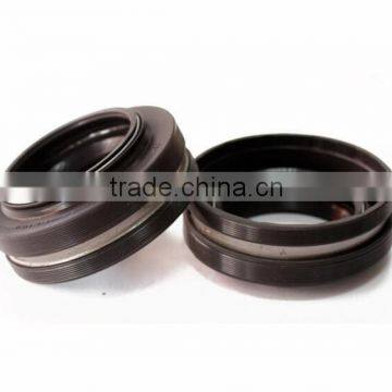 High Quality Automatic Transmission Shaft Oil Seal For Trans Model 5L40E auto parts SIZE:44-92/70-7.6