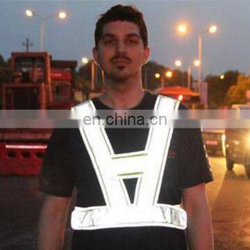 High visibility 4-in-1 reflective safety jacket