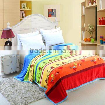 China manufacturer children cartoon bright colour soft moving horse pattern blanket