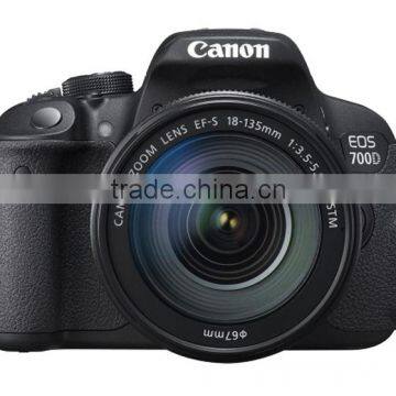 Canon EOS 700D 18-135mm IS STM Kit