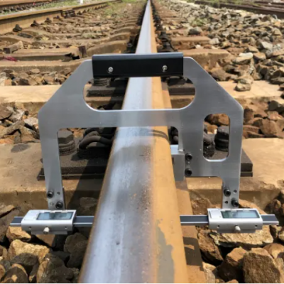 Digital Rail Wed Wear Offset Measuring gauge for track wear inspection battery charge equipment for rail track