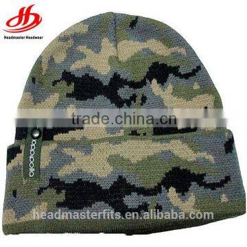 Custom camouflage jacquared knitted beanie