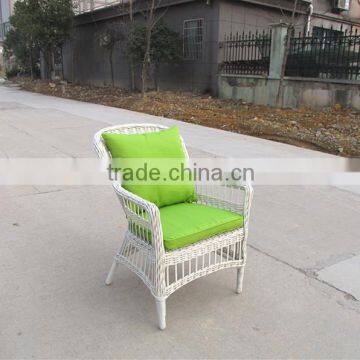 HIGH QUALITY ARMREST DINING CHAIR