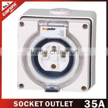 35A 3 gang socket outlet with switch