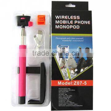 Kingwon Selfie Stick With Bluetooth Shutter Button photo-2