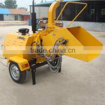 CE certificate Hydraulic feeding 40HP Diesel engine Mobile Wood Chipper for sale