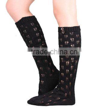 The new knitting socks with feet and leg warmers hollow leaves button boots set spot