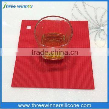 Useful Silicone Placemats and Coasters photo-3