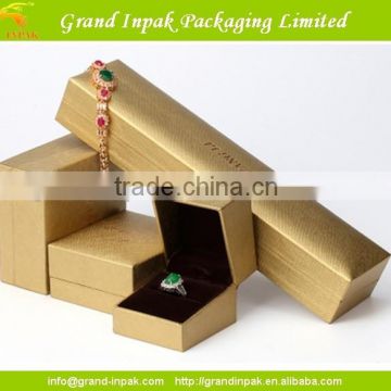 Customized 2016 luxury soft velvet foam inserts jewelry ring box earring box necklace box make paper jewelry box