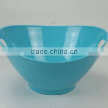 plastic bule bowl