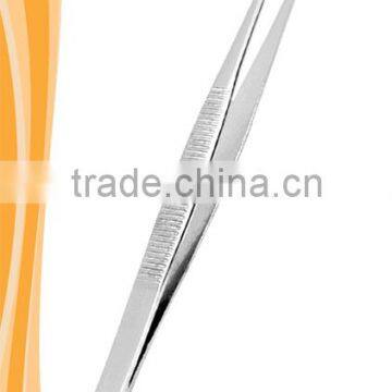 Serrated edge tweezers with grip handle to remove fine hair and splinters 8 cm