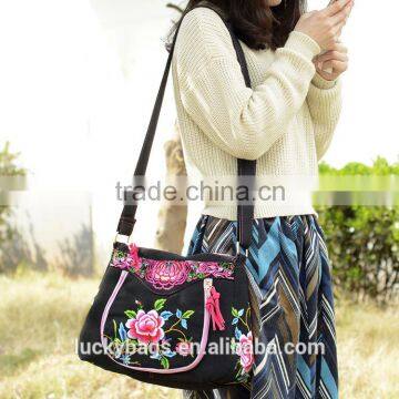 New fashion peony flower embroidery shoulder bag/messenger bag canvas Shoulder Bag For women