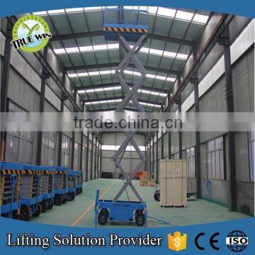 Indoors and outdoors mobile scissor platform lift with battery lifting