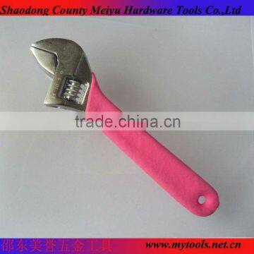 Pink wrench tools set