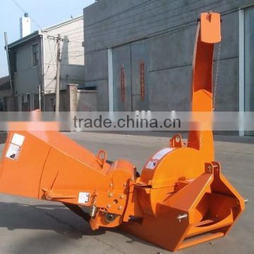 BX62R hydraulic wood chipper with PTO shaft for tractor