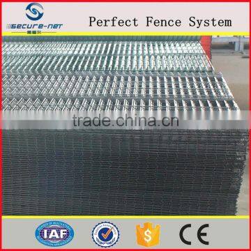 Galvanized Trellis Welded Steel Wire Fence Panel photo-2