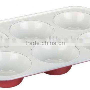 6 CUP MUFFIN PAN W/SILICONE HANDLE