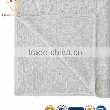 High Quality Knitted Cashmere Cable Baby Blanket Knit Infant Blanket photo-4