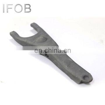 IFOB Clutch Assy Kits Parts Clutch Fork for BT50 B2600 FIGHTER B2000 E-SERIE Box Capella DEMIO CX-7 SUV MPV photo-4