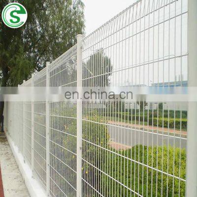 Southeast Asia Triangle Rolltop BRC Bending Welded Wire Mesh Fence for Sale (Singapore)