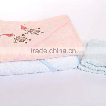 China towel manufactory pure cotton customized label embroidery baby towel quilt