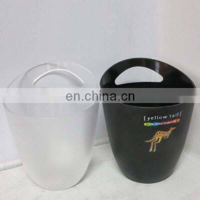 Customized Plastic Ice Bucket Beer Bottle Cooler Holder photo-4