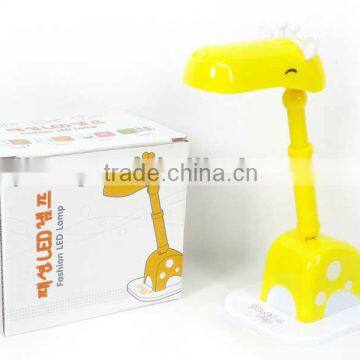 Giraffe carft carton Lamp