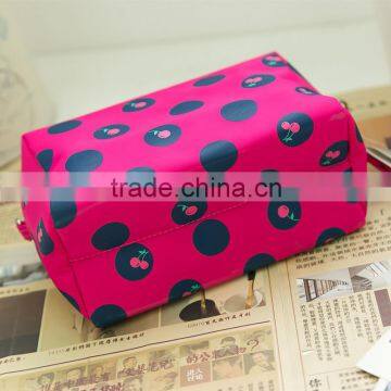 Attractive color multi pot pocket cute portable cosmetic bags for girls