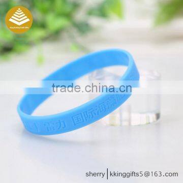 Promotional cheap custom made wrist bands silicone bracelet