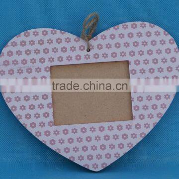 handmade wood heart shaped cheap picture frame for sale