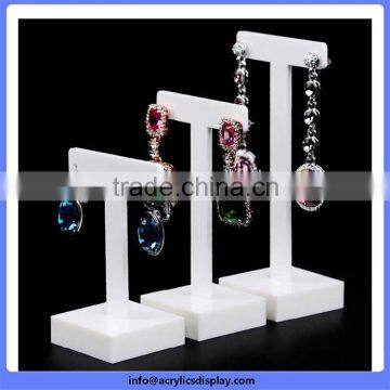 China Good Supplier Best Choice Acrylic Body Jewelry Display