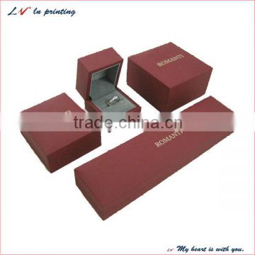 2016 high quality popular customized slap-up lining elegant cardboard packaging box for jewelry made in shanghai