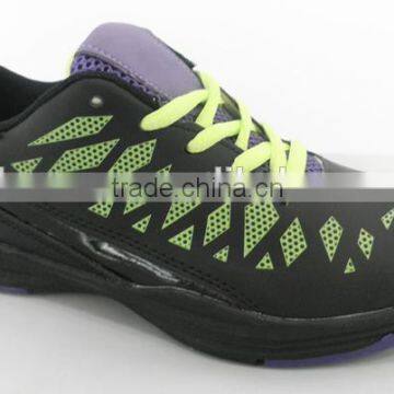 Cheap PVC Outsole Customized Sports Running Shoes