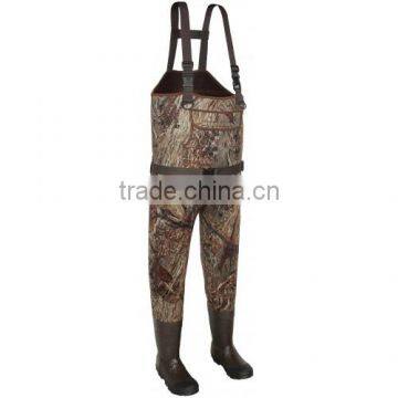 Mens Waterproof Camo Neoprene Hunting Chest Waders