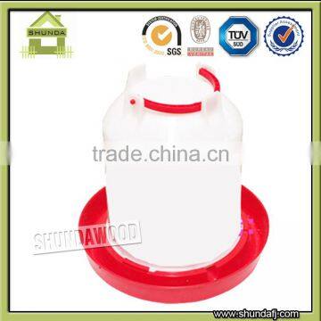 SDCD01 Plastic Red Chicken Drinker Chicken Waterer