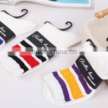 China Custom Man Sock Manufacturer,cotton Skateboard Sock photo-4