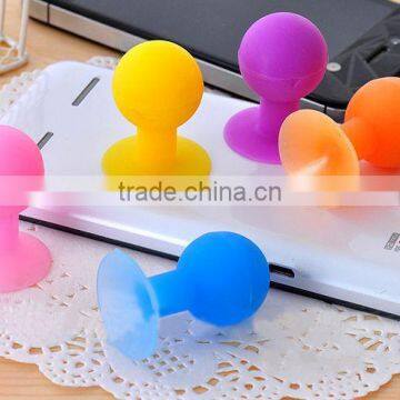 2014 new design Good quality silicon sucker for mobile phone